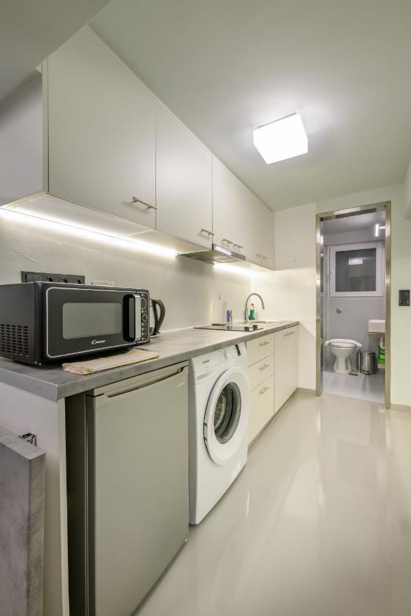 Fully Renovated Underground Flat In Pagrati Apartman Athén Kültér fotó